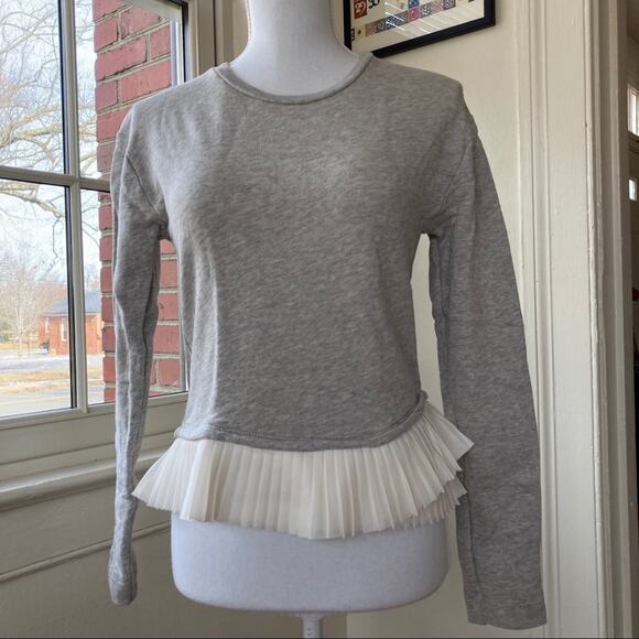 J. Crew Sweaters - J. Crew Ruffle Hem Sweater XXS Grey / Cream